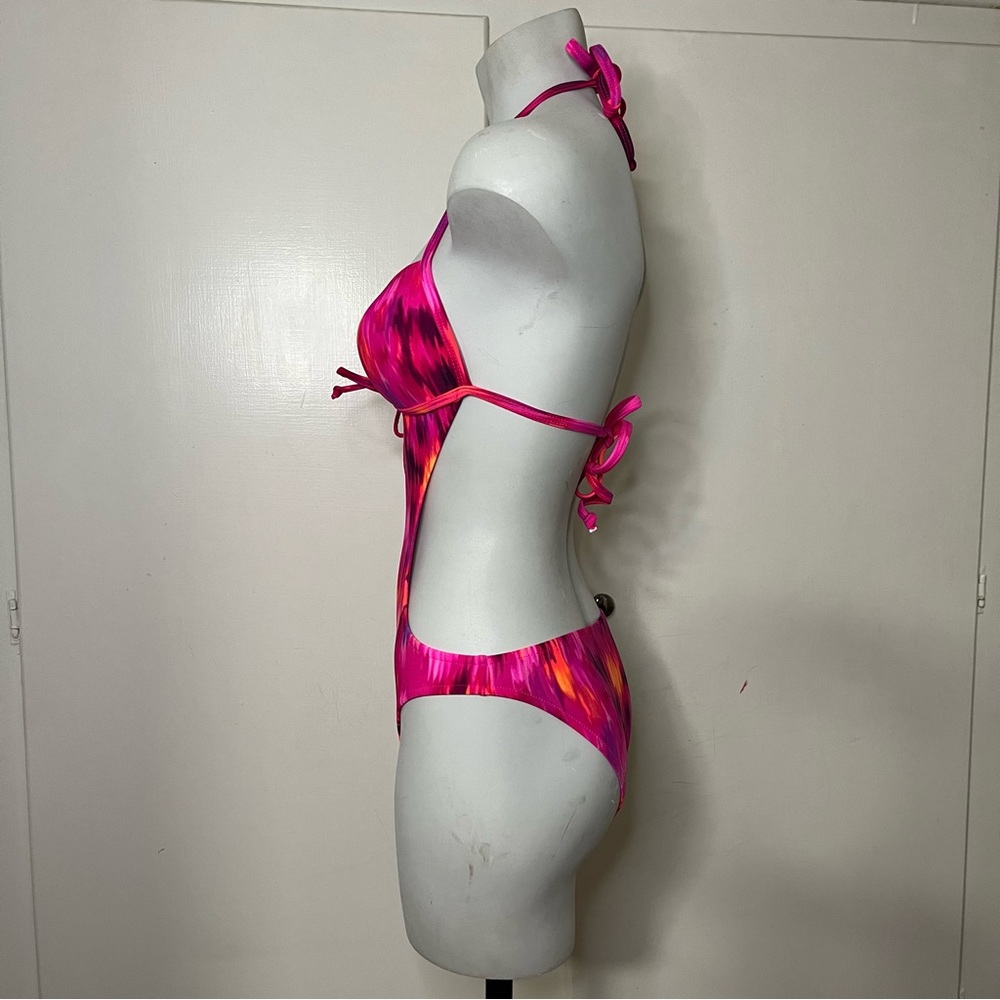 2000s Venus Pink One Piece Cut Out Halter Bathing Suit - Picture 3 of 6